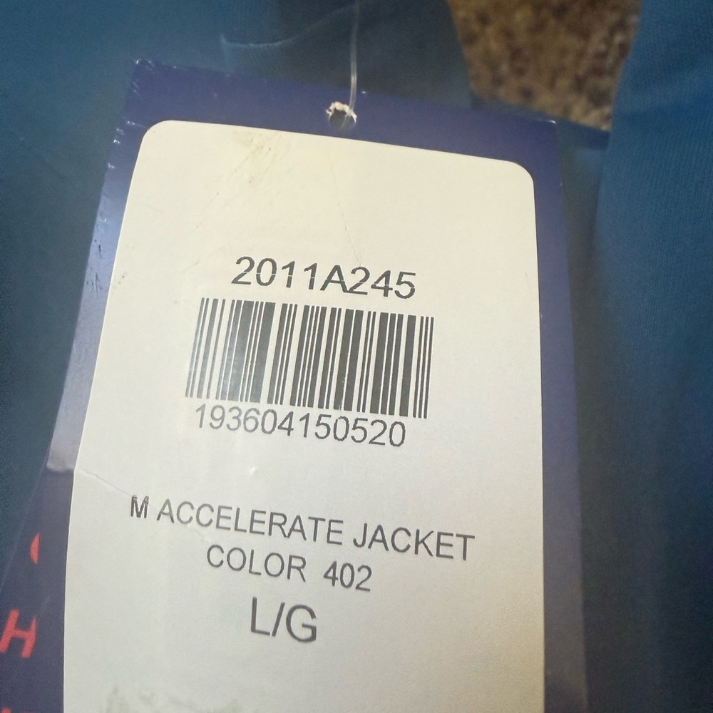 ASICS light jacket - image 2